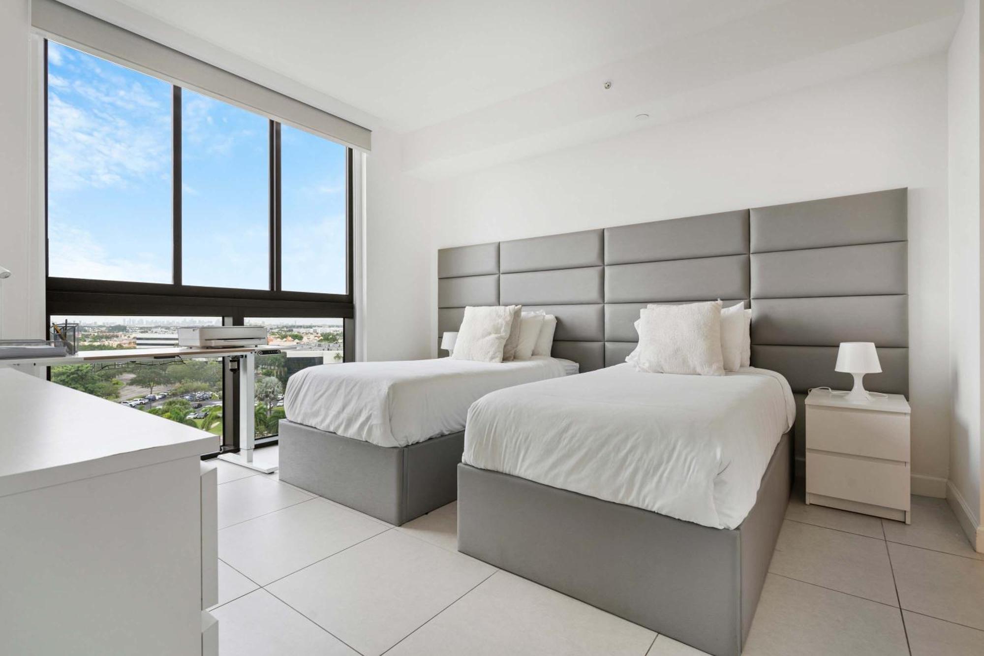 La Central- Cityplace Doral And Across From A Park Ferienhaus *